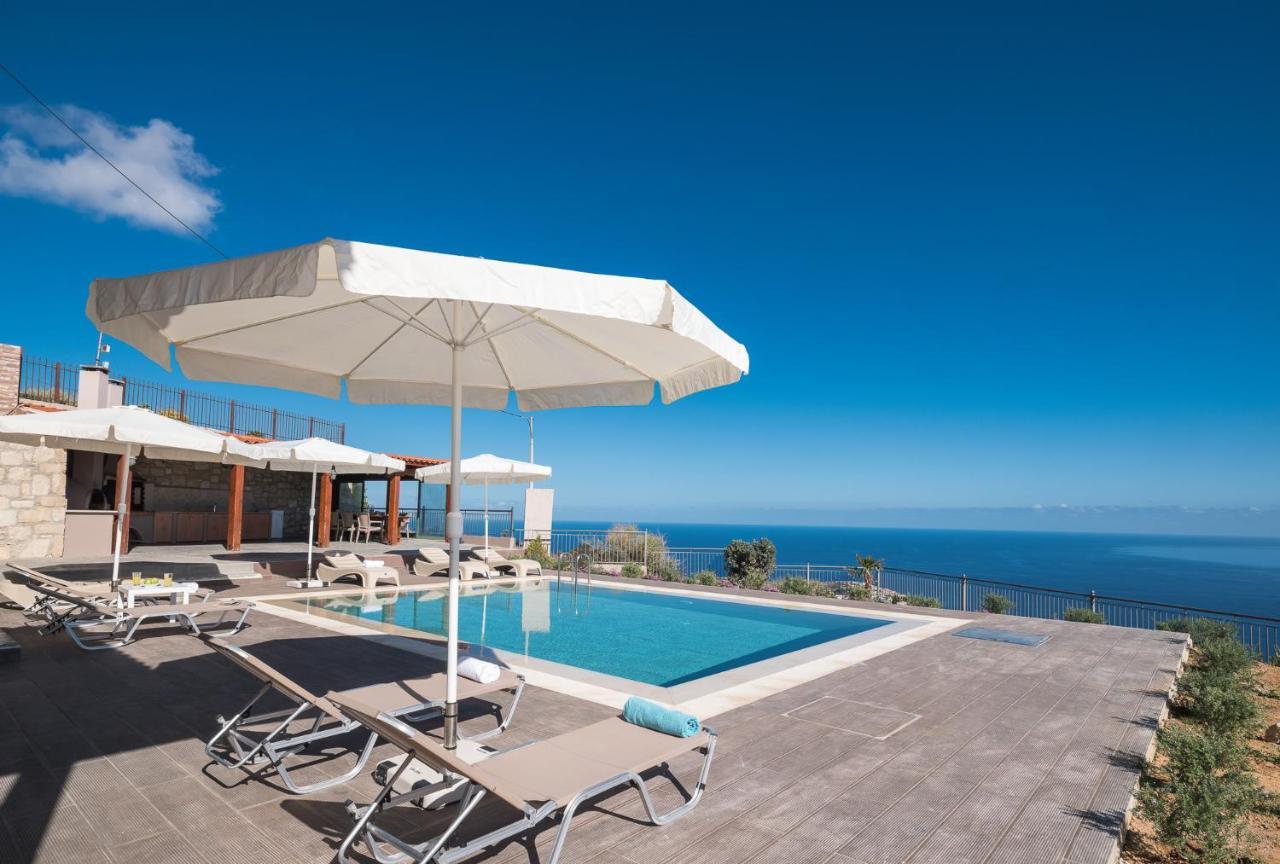 Villa Eolos Ligaria  Buitenkant foto